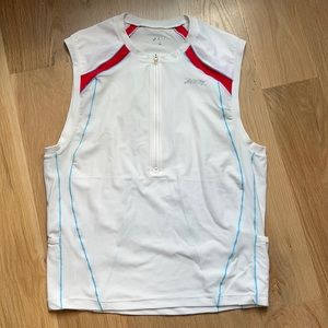Great condition Zoot training top